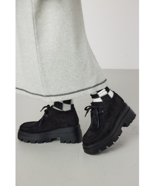 RODEO CROWNS WIDE BOWL（ロデオクラウンズワイドボウル）の「VOLUME SOLE F スエードシューズ（スニーカー・レディース・ブラック/ベージュ・MEDIUM/LARGE）」の7枚目の写真
