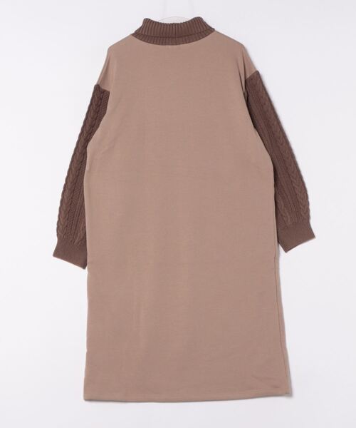 Arnold Palmer（アーノルドパーマー）の「裏フリース ニットドッキング ワンピース（ワンピース・レディース・杢グレー/ライトベージュ/ブラック・L/M/S）」の6枚目の写真