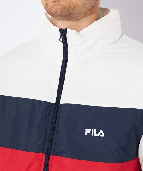 FILA（フィラ）の「【FILA/フィラ】軽量中綿ジャケット　スタンドブルゾン（ブルゾン・メンズ・ブラック/カーキ/トリコロール/ネイビー・LARGE/X-LARGE/MEDIUM）」の11枚目の写真