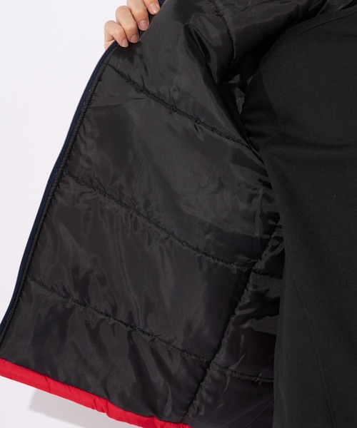 FILA（フィラ）の「【FILA/フィラ】軽量中綿ジャケット　スタンドブルゾン（ブルゾン・メンズ・ブラック/カーキ/トリコロール/ネイビー・LARGE/X-LARGE/MEDIUM）」の13枚目の写真