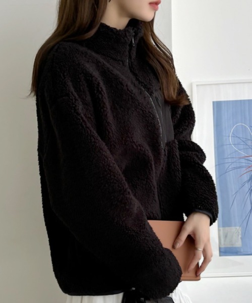 TREOVER(トレオーバー)の「ゆったりシルエットポケット付ボアショートジャケット(ブルゾン・レディース・モカ/ブラック/オフホワイト/カーキ・FREE)」の16枚目の写真
