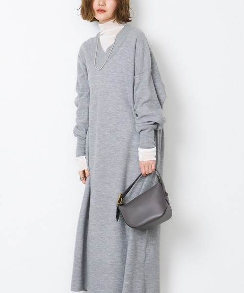 MICA&DEAL（マイカ＆ディール）の「ボイルウールVネックニット