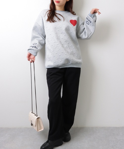 Lace Ladies(レースレディース)の「配色 ぽこぽこ ハート柄 長袖 プルオーバー(スウェット・レディース・アイボリー/ブラック/グレー・M/XL)」の7枚目の写真