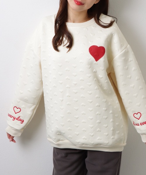 Lace Ladies(レースレディース)の「配色 ぽこぽこ ハート柄 長袖 プルオーバー(スウェット・レディース・アイボリー/ブラック/グレー・M/XL)」の11枚目の写真