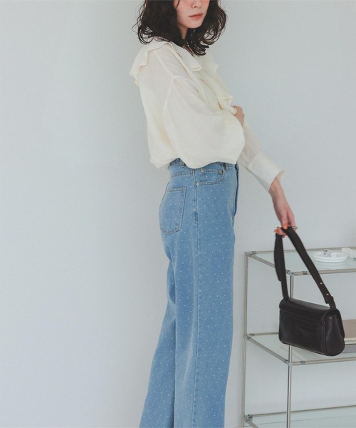 titivate（ティティベイト）の「フリルカラーオーバーブラウス（シャツ/ブラウス・レディース・ブラック/アイボリー/ライトベージュ/ブルー・M/S/L）」の20枚目の写真