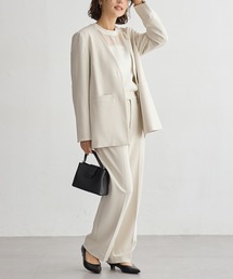 for/c（フォーシー）の「[セレモニー/オケージョン対応][2点セット]Vネックノーカラージャケット+テーパードストレートパンツ【サスティナブル】（スーツセット）」