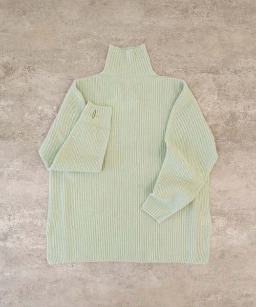 AMBIDEX（アンビデックス）の「片畦 ハイネックプルオーバー（ニット/セーター・レディース・ピンク/アイボリー/ネイビー/グリーン/レッド・FREE）」の3枚目の写真