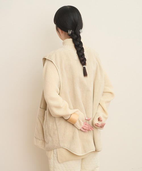 AMBIDEX（アンビデックス）の「片畦 ハイネックプルオーバー（ニット/セーター・レディース・ピンク/アイボリー/ネイビー/グリーン/レッド・FREE）」の18枚目の写真