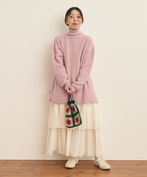 AMBIDEX（アンビデックス）の「片畦 ハイネックプルオーバー（ニット/セーター・レディース・ピンク/アイボリー/ネイビー/グリーン/レッド・FREE）」の10枚目の写真