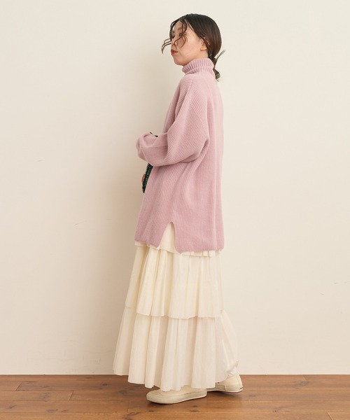 AMBIDEX（アンビデックス）の「片畦 ハイネックプルオーバー（ニット/セーター・レディース・ピンク/アイボリー/ネイビー/グリーン/レッド・FREE）」の11枚目の写真