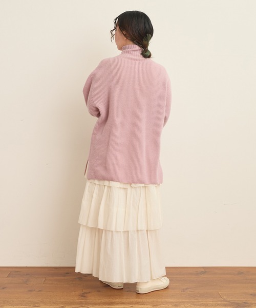 AMBIDEX（アンビデックス）の「片畦 ハイネックプルオーバー（ニット/セーター・レディース・ピンク/アイボリー/ネイビー/グリーン/レッド・FREE）」の12枚目の写真
