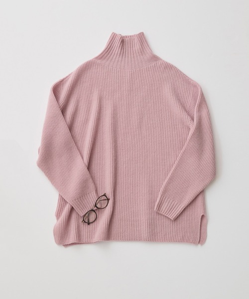 AMBIDEX（アンビデックス）の「片畦 ハイネックプルオーバー（ニット/セーター・レディース・ピンク/アイボリー/ネイビー/グリーン/レッド・FREE）」の15枚目の写真