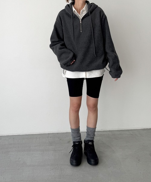 CANAL JEAN（キャナルジーン）の「El mar　フリースハーフジップパーカー（パーカー・レディース・チャコールグレー/グレー・ONE SIZE）」の4枚目の写真