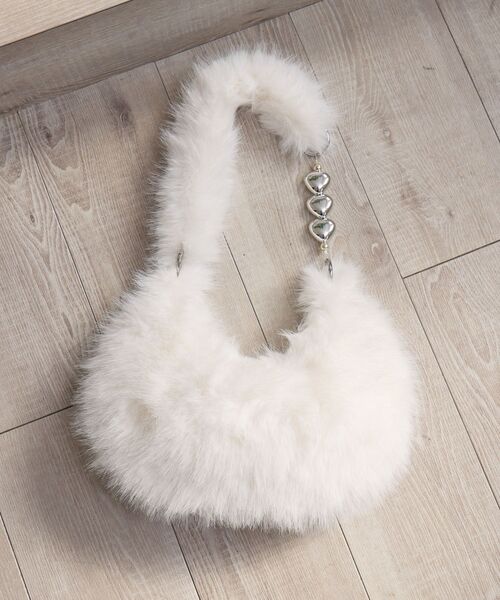 ems excite（エムズエキサイト）の「ファーバッグ（ショルダーバッグ・レディース・オフホワイト/ベージュ/ブラウン・ONE SIZE）」の5枚目の写真