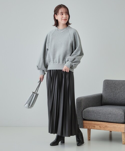 Cutie Blonde(キューティーブロンド)の「◆【あったか/S-LL】ラグラン裏起毛スウェット(Tシャツ/カットソー・レディース・ライトグレー/ブラック/レッド系1/オフホワイト・01/02/03/04)」の6枚目の写真