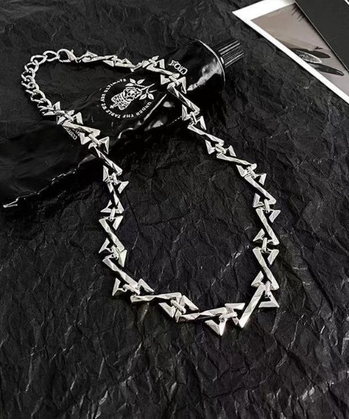 FreeZone（フリーゾーン）の「クロスチェーンネックレス（ネックレス・メンズ・シルバー・FREE）」の4枚目の写真