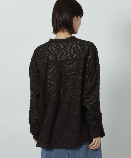 LAKOLE（ラコレ）の「【入卒式／オケージョンにも】バンドカラージャガードシャツ長袖 / 290717（シャツ/ブラウス・レディース・ブラック/アイボリー/ピンクベージュ・FREE）」の11枚目の写真