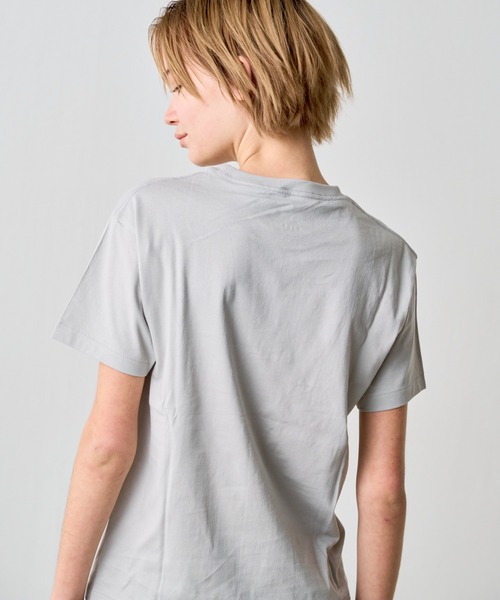 COLONY 2139(コロニートゥーワンスリーナイン)の「ラウンドボディコットンTシャツ(Tシャツ/カットソー・メンズ・サックスブルー/ブラック/グレー/ネイビー/ブラウン/ブラック系その他/ミント/ホワイト・X-SMALL/X-LARGE/LARGE/MEDIUM/SMALL)」の22枚目の写真