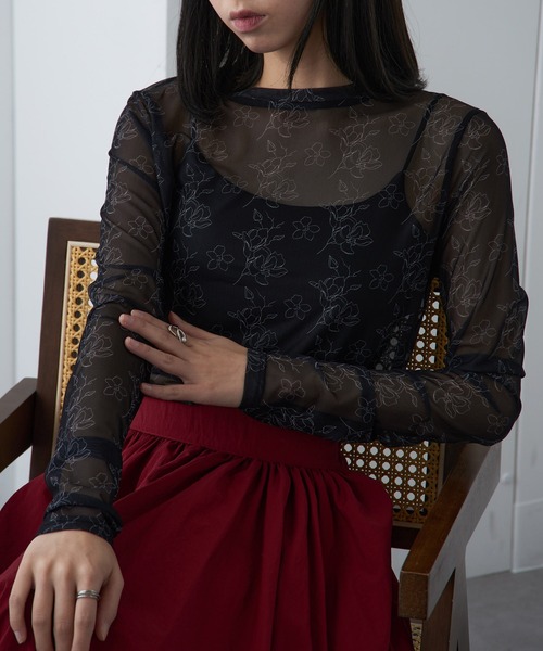 MAISON BREEZE（メゾンブリーズ）の「【MAISON BREEZE】パワーメッシュプリントクルーネックシアートップス XNN（Tシャツ/カットソー・レディース・ベージュ/ミント/パープル/ホワイト/ブラウン/アイボリー/ブラック/アイボリー系2/バーガンディー・FREE）」の4枚目の写真