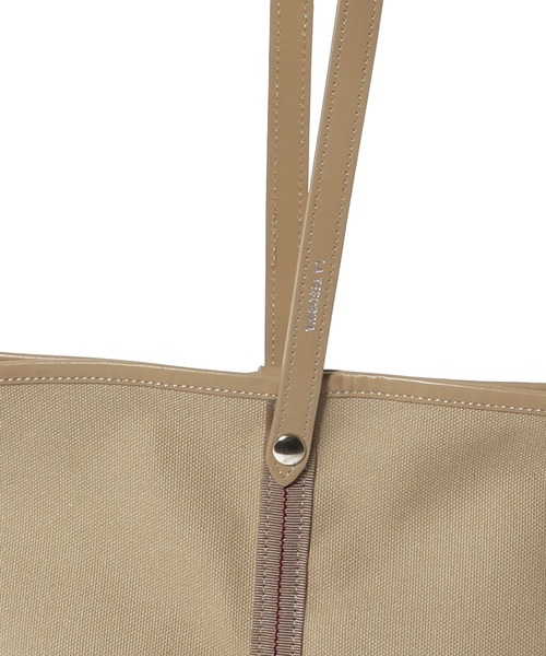 ESTNATION（エストネーション）の「LA TESORINA / セッキエロ バッグ（ショルダーバッグ・レディース・ベージュ/ブラック・FREE）」の8枚目の写真