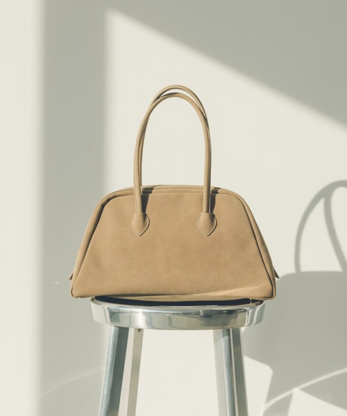 anuans（アニュアンス）の「ミドルボストンバッグ（ボストンバッグ