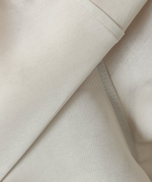 IENA（イエナ）の「シアーノーカラーブルゾン（その他アウター・レディース・ベージュ/ネイビー・FREE）」の5枚目の写真