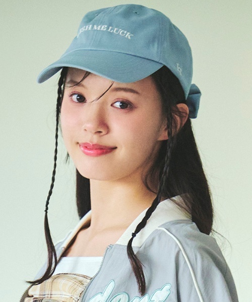 LOVETOXIC（ラブトキシック）の「【綿100％】バックリボンキャップ（キャップ・キッズ・アイボリー/ブラック/サックスブルー/ベージュ/ピンク・F）」の4枚目の写真