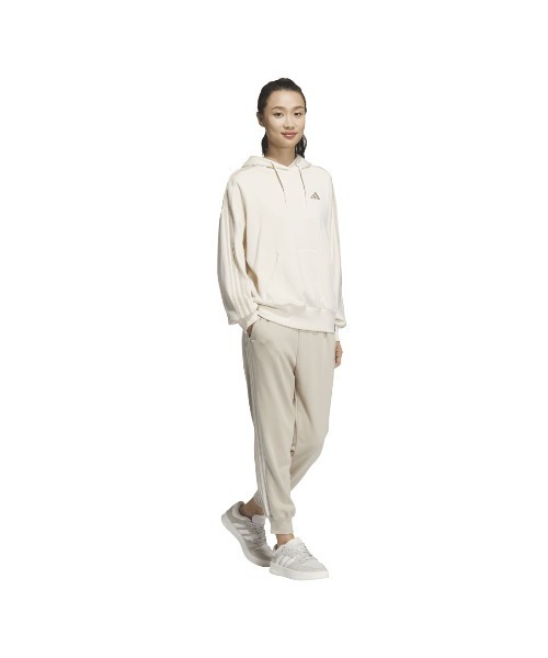 adidas(アディダス)の「アディダス adidas エッセンシャルズ プラス スリーストライプス フレンチテリー テーパードパンツ(その他パンツ・レディース・ネイビー/ブラウン・M/L/S/XL)」の6枚目の写真