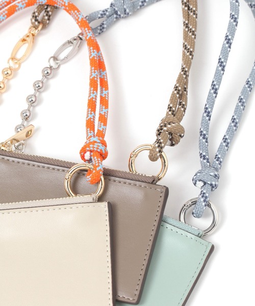 BAYFLOW（ベイフロー）の「フラグメントケースチャーム（チャーム・レディース・ブラック/アイボリー/ライトグリーン/ベージュ・FREE）」の14枚目の写真