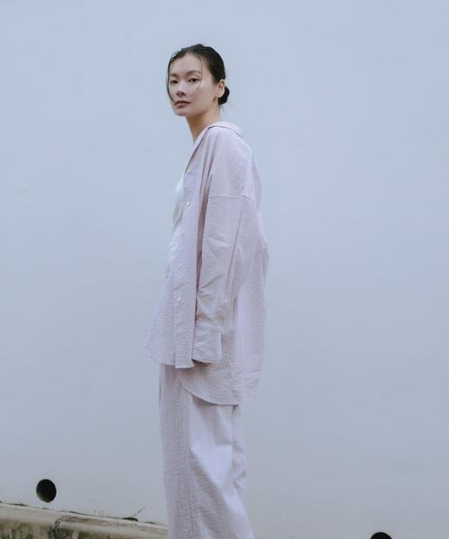 URBAN RESEARCH（アーバンリサーチ）の「new basic　インドコットンサッカーストライプシャツ（シャツ/ブラウス・レディース・ライトベージュ/レッド・FREE）」の9枚目の写真