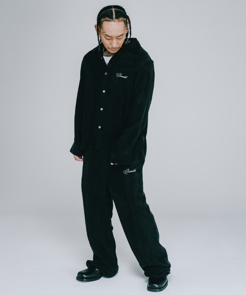 BREATH(ブレス)の「【BREATH / ブレス】SCRIPT LOGO SATIN SHIRT / ブラック [BR25SS-(シャツ/ブラウス・メンズ・ブラック・M/L)」の12枚目の写真