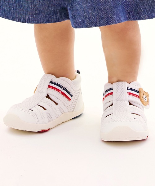 HOT BISCUITS（ホットビスケッツ）の「ダブルラッセル 水抜けサンダル（スニーカー・キッズ・ホワイト/ピンク/マルチ・14.5cm/16cm/15.5cm/15cm/13cm/14cm/13.5cm）」の2枚目の写真