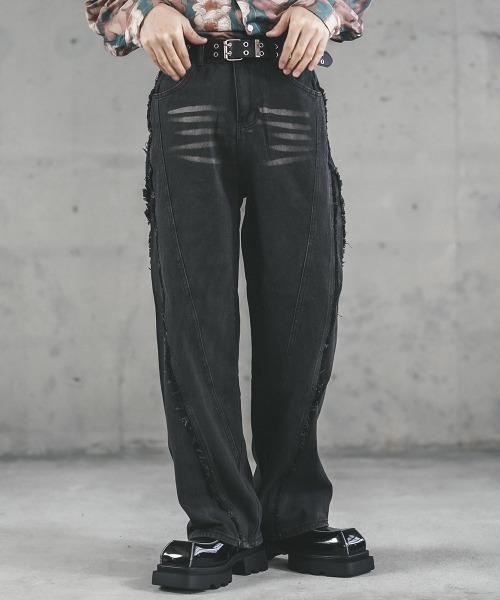 Shoowtime(ショウタイム)の「Side fringe design vintage wash denim pants / サイドフリンジデザインビンテージウォッシュデニムパンツ(デニムパンツ・メンズ・ブラック系/ブルー系・X-LARGE/LARGE/MEDIUM)」の15枚目の写真