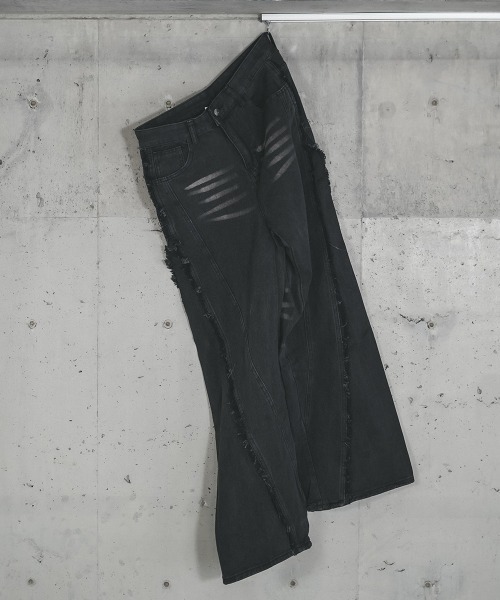 Shoowtime(ショウタイム)の「Side fringe design vintage wash denim pants / サイドフリンジデザインビンテージウォッシュデニムパンツ(デニムパンツ・メンズ・ブラック系/ブルー系・X-LARGE/LARGE/MEDIUM)」の9枚目の写真