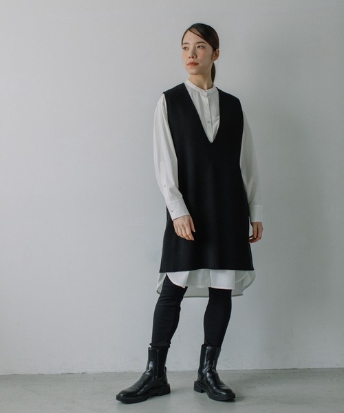 Liyoca（リヨカ）の「ミラノリブVネックニットチュニック（ベスト・レディース・グレー/ブラック・FREE）」の7枚目の写真