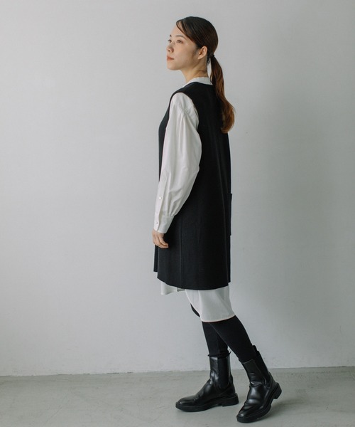 Liyoca（リヨカ）の「ミラノリブVネックニットチュニック（ベスト・レディース・グレー/ブラック・FREE）」の8枚目の写真