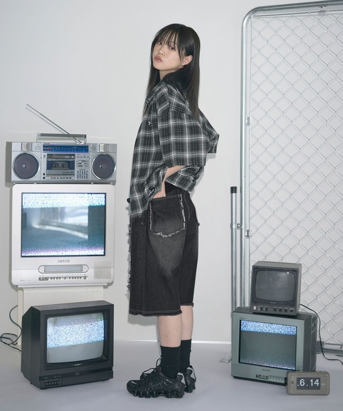 MSG(エムエスジー)の「Buyer's Select/バイアス&トライバルフリンジ5ポケットBIGショーツ(その他パンツ・メンズ・ブラック系/ブラック系2/ネイビー系/ネイビー系2・M/L)」の19枚目の写真