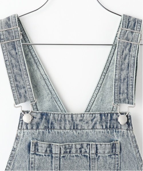 LOVETOXIC(ラブトキシック)の「【ベーシック】【GOODPRICE】デニムオーバーオール(つなぎ/オールインワン・キッズ・グレー/ブルー/サックスブルー/ライトブルー/ライトグレー/ブルー系その他・M:150cm/L:160cm/LL(170cm)/S:140cm)」の17枚目の写真