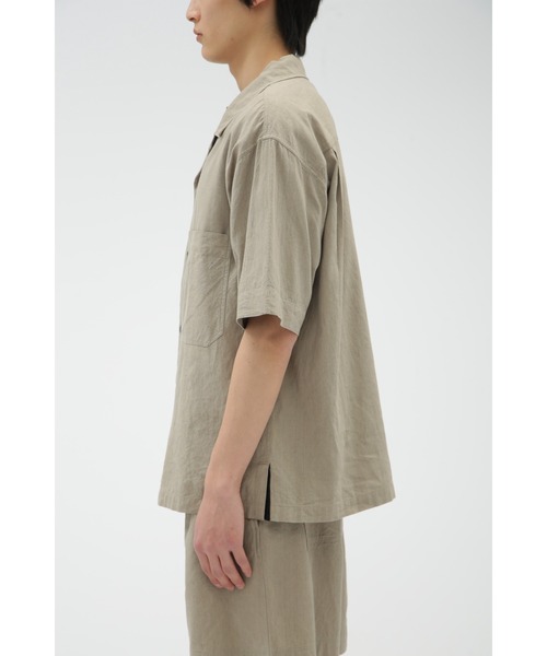 MHL.（エムエイチエル）の「FADED LINEN COTTON PLAINWEAVE（シャツ/ブラウス・メンズ・ブラック/ベージュ・LARGE/MEDIUM/SMALL）」の9枚目の写真