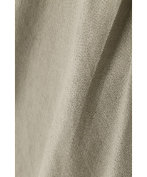 MHL.（エムエイチエル）の「FADED LINEN COTTON PLAINWEAVE（シャツ/ブラウス・メンズ・ブラック/ベージュ・LARGE/MEDIUM/SMALL）」の13枚目の写真