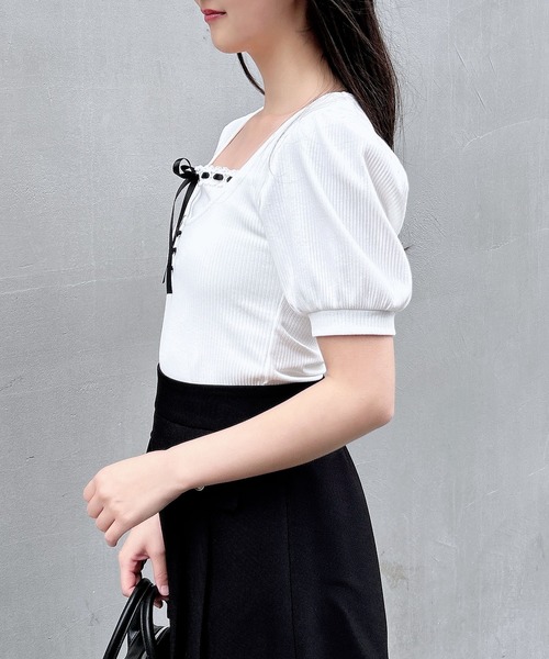 INGNI（イング）の「レイヤード風リブリボントップス（Tシャツ/カットソー・レディース・オフホワイト/グレー/ホワイト系/ブラック・M）」の11枚目の写真