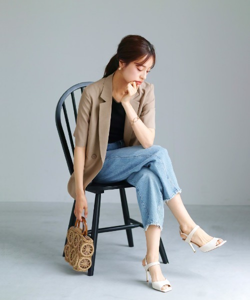 WHITE JOOLA(ホワイトジョーラ)の「洗濯機OK・接触冷感【 ドライタッチ♪サマージャケット 】クリスピーメランジ・半袖ダブルテーラードジャケット(テーラードジャケット・レディース・ブラック/モカ・M/L)」の11枚目の写真