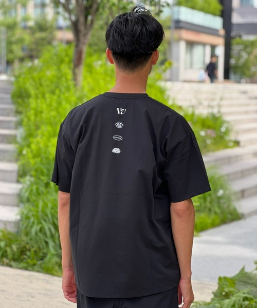 Rivvia PROJECTS（リヴィアプロジェクツ）の「【Rivvia PROJECTS】 REPLAY RASH S/S TEE（Tシャツ/カットソー・メンズ・ブルー/ブラック/ホワイト・MEDIUM/LARGE/X-LARGE）」の16枚目の写真