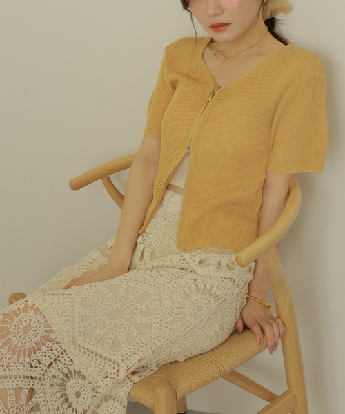 LAULEN(ローレン)の「double zip lib tops /リブ ダブルジップ 半袖 ニットトップス(ニット/セーター・レディース・ブラック/ネイビー/ベージュ・FREE)」の1枚目の写真