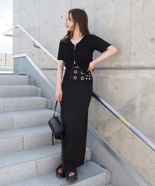 LAULEN(ローレン)の「double zip lib tops /リブ ダブルジップ 半袖 ニットトップス(ニット/セーター・レディース・ブラック/ネイビー/ベージュ・FREE)」の5枚目の写真