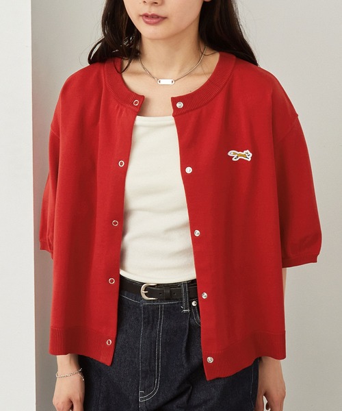 PENNEYS（ぺニーズ）の「PENNEYS/ペニーズ 別注 THE FOX ロゴ ワンポイントワッペン刺繍 ニットショート半袖カーディガン（カーディガン/ボレロ・レディース・グリーン/レッド/アイボリー/ブラック/サックスブルー/グレー・FREE）」の7枚目の写真