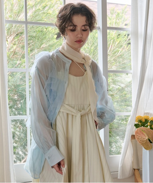 loin nuit（ロワンニュイ）の「tulle bustier design sheer shirt / チュールビスチェデザインシアーシャツ（シャツ/ブラウス・レディース・アイボリー/ブルー・FREE）」の3枚目の写真