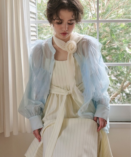 loin nuit（ロワンニュイ）の「tulle bustier design sheer shirt / チュールビスチェデザインシアーシャツ（シャツ/ブラウス・レディース・アイボリー/ブルー・FREE）」の9枚目の写真