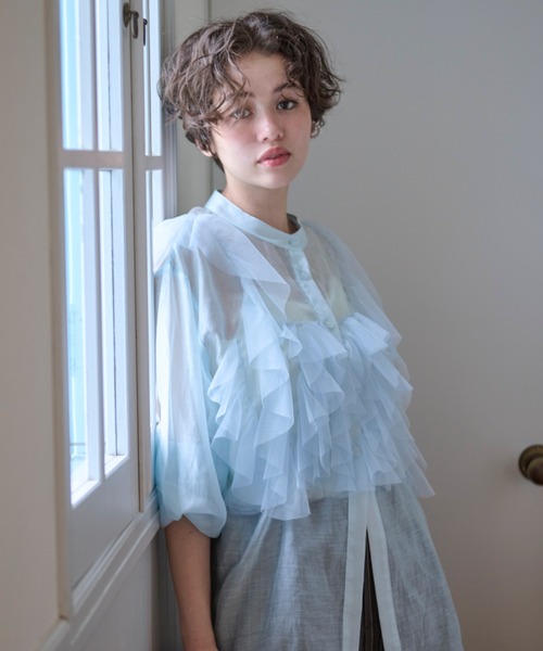 loin nuit（ロワンニュイ）の「tulle bustier design sheer shirt / チュールビスチェデザインシアーシャツ（シャツ/ブラウス・レディース・アイボリー/ブルー・FREE）」の12枚目の写真