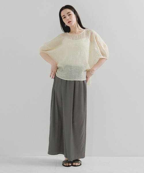 le cercle ADAM ET ROPE'(ルセルクルアダムエロペ)の「シアードルマンブラウス(シャツ/ブラウス・レディース・ブラック/ダークラベンダー/キナリ・FREE)」の7枚目の写真